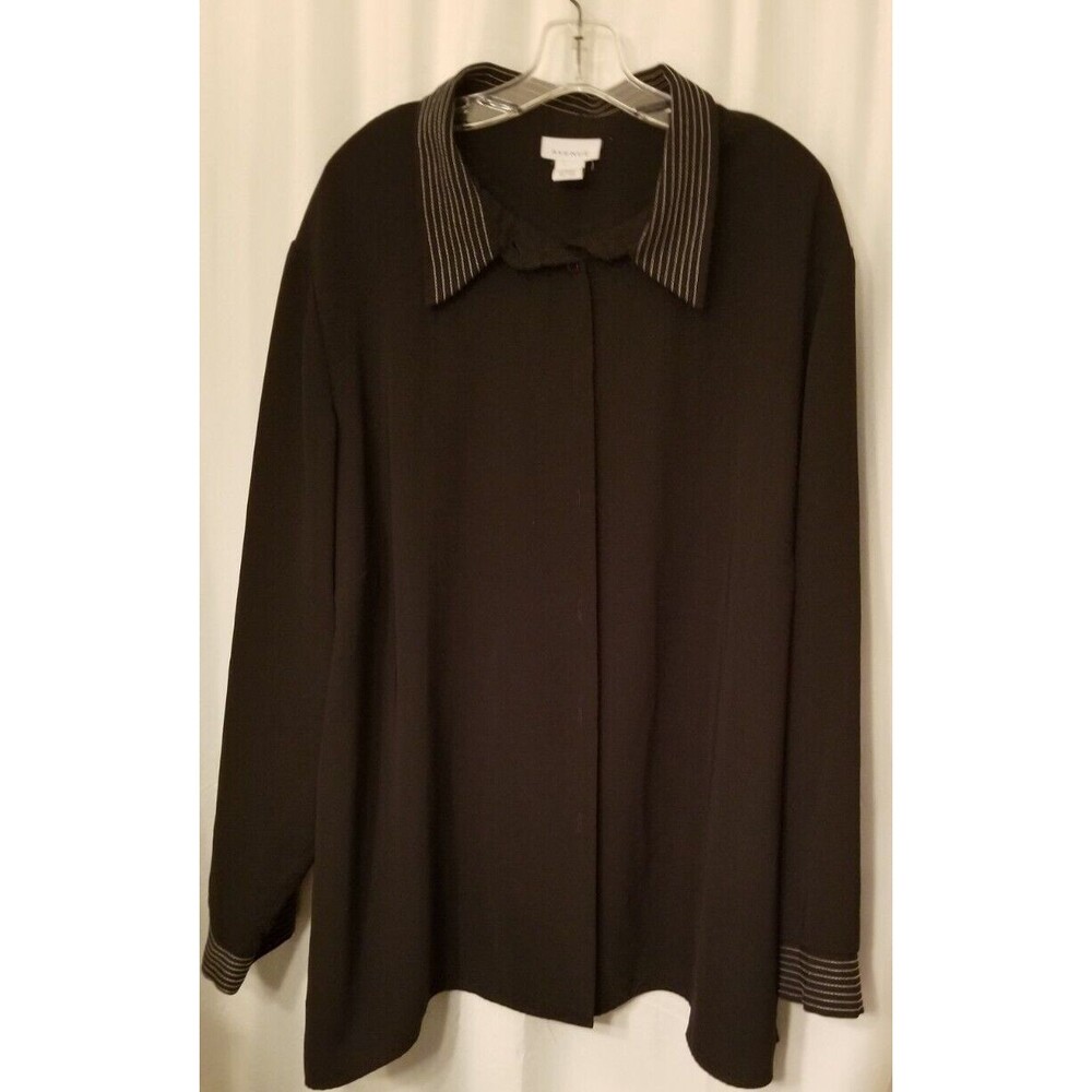 Avenue Women's Blouse Black Button Front White Stitch Accent Plus Size 30/32